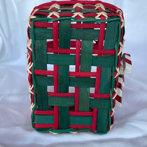 Christmas in June: Platter and Two Baskets 🧺 🎅🏻 - Picture 5 of 12